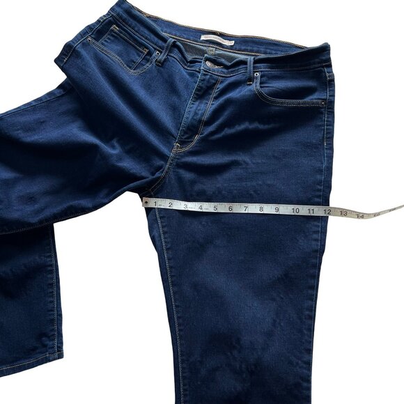 Deep Blue Denim 724 High Raise Straight Levis Size 32, 14. - Picture 6 of 11